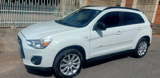MITSUBISHI ASX 2.0 4X2 16V GASOLINA 4P MANUAL